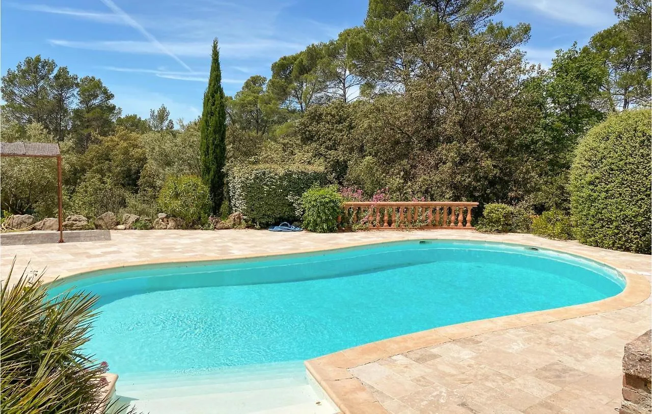 6 Bedroom Awesome Home In Entrecasteaux