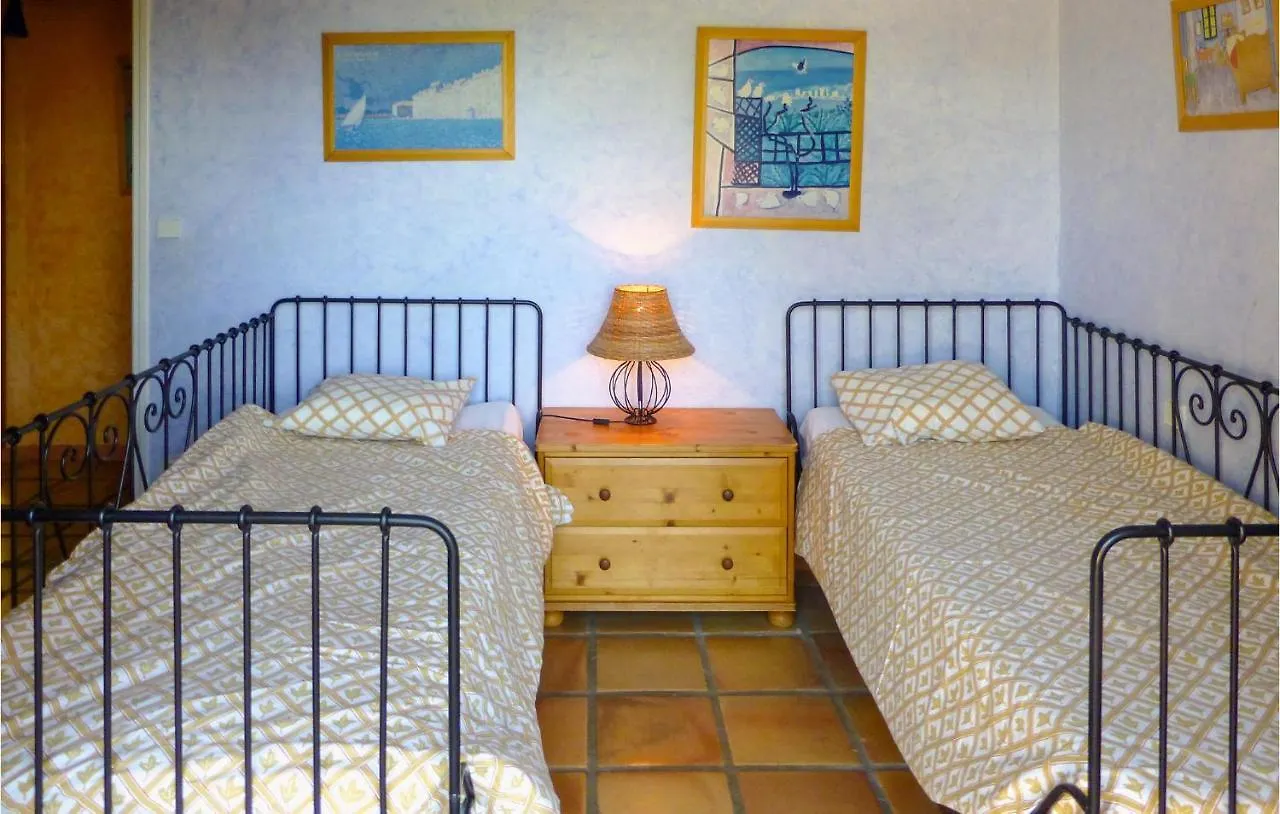 6 Bedroom Awesome Home In Entrecasteaux France